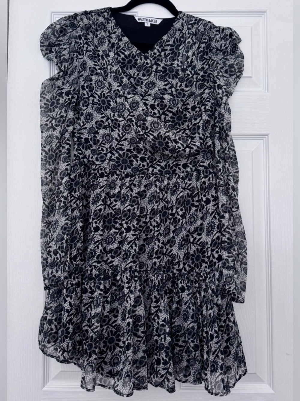Walter Baker Black & White Floral Tiered V-Neck Midi Dress